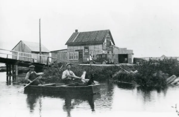 test again — 1931 — rivière entreprise