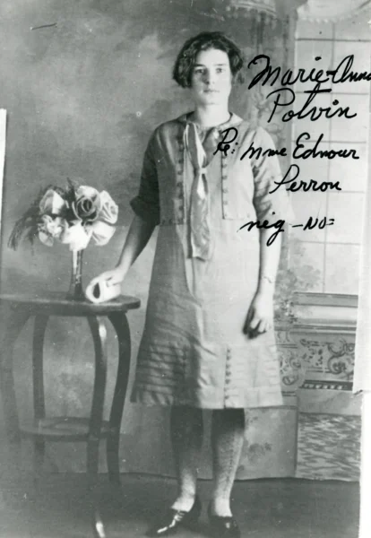 inconnu — portrait — Tags: portrait — Marie-Anne Potvin