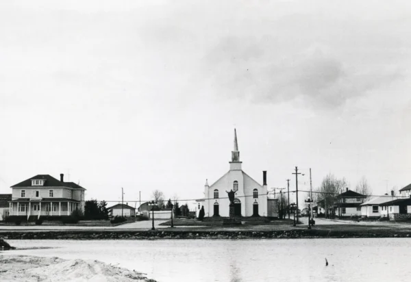 inconnu — lac — Tags: lac, église