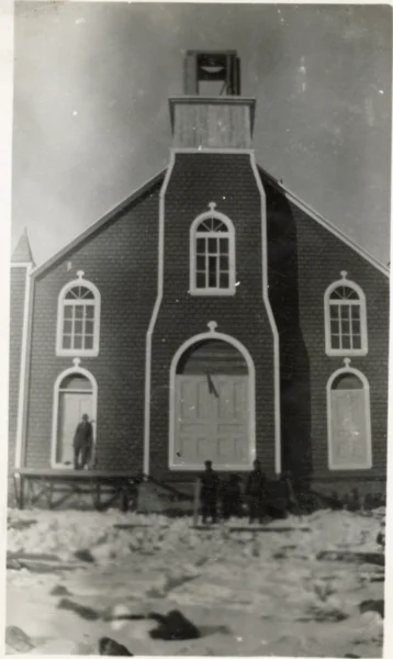 Gisèle Bouchard — 1928 — église — Tags: église — Construction de l\'église de St-Léon