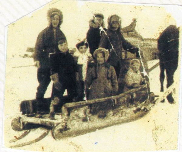 Jacynthe Gilbert — famille — Tags: famille, hiver — Ghislain Bouchard, Yvon Gilbert, Jacques Bouchard, Bertrand Gilbert, Louisette Gilbert, Rachelle Gilbert, Jean-Claude Gilbert