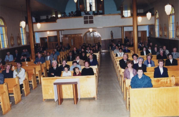 inconnu — 2000 — église — Tags: église