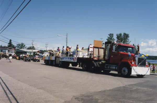 inconnu — 2000 — Festival country — Tags: Festival country, parade