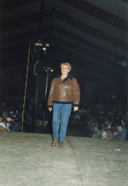 inconnu — 2000 — Festival country — Tags: Festival country, parade