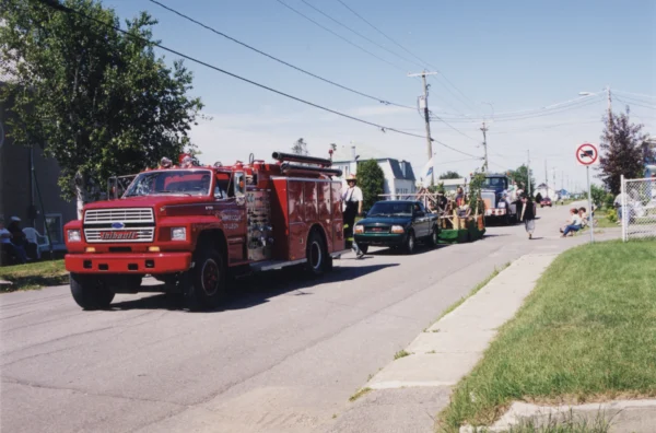 inconnu — 2000 — Festival country — Tags: Festival country, parade