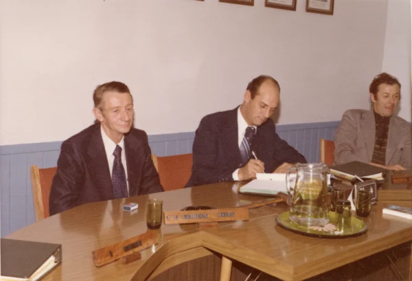 inconnu — 1976 — organisme — Tags: municipalité, organisme