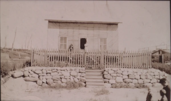 inconnu — maison — Tags: Maison — Première maison de Labrecque