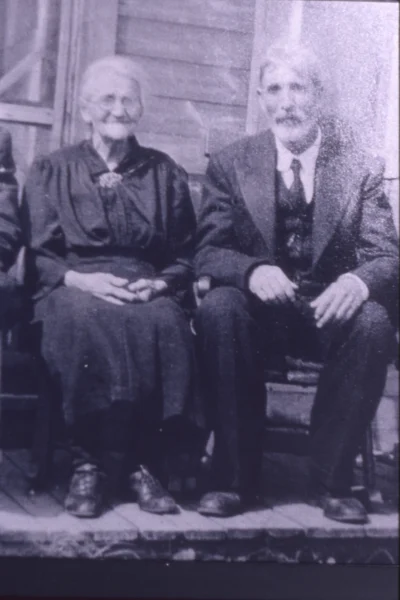 inconnu — couple — Tags: couple, famille