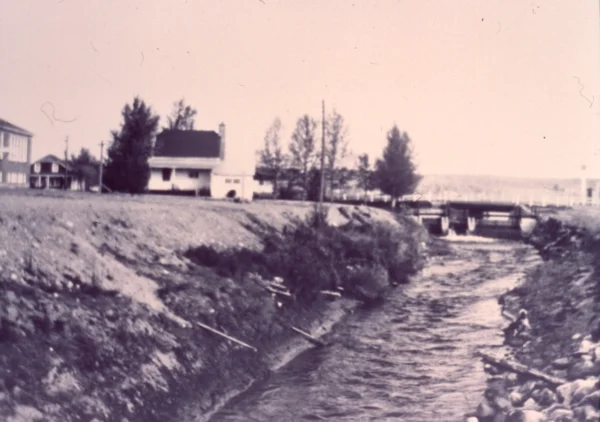 inconnu — rivière — Tags: rivière