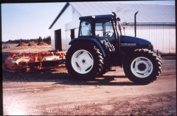 inconnu — machinerie — Tags: machinerie, bleuet