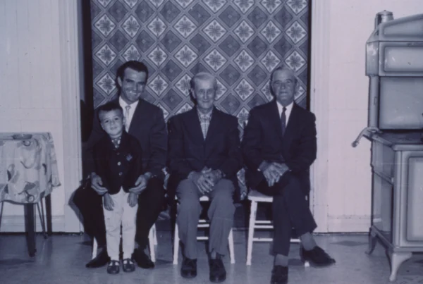 inconnu — famille — Tags: famille, portrait