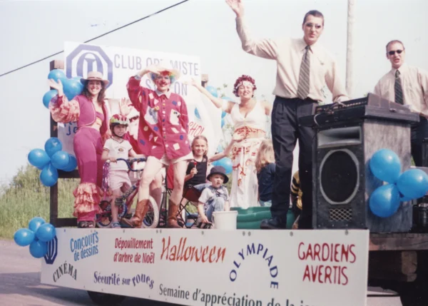 inconnu — Festival country — Tags: parade, festival country
