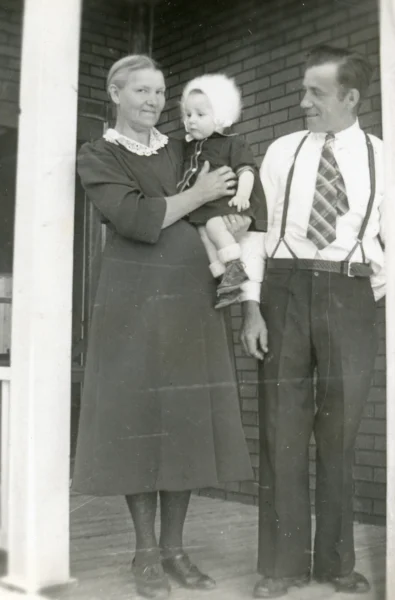 inconnu — famille — Tags: famille, portrait